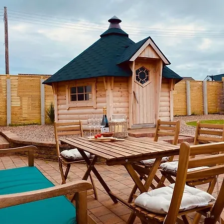 Modern Holiday Home With Sea View & Bbq Hut- Close To Beach Portstewart Exterior photo