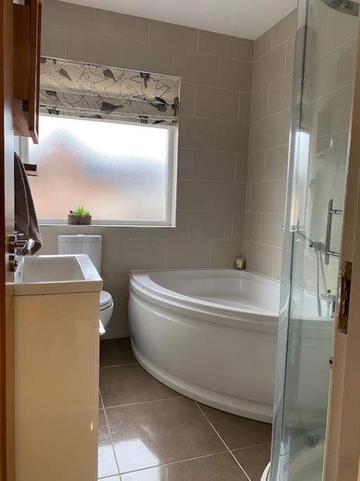 Holiday home Modern With Sea View & Bbq Hut- Close To Portstewart